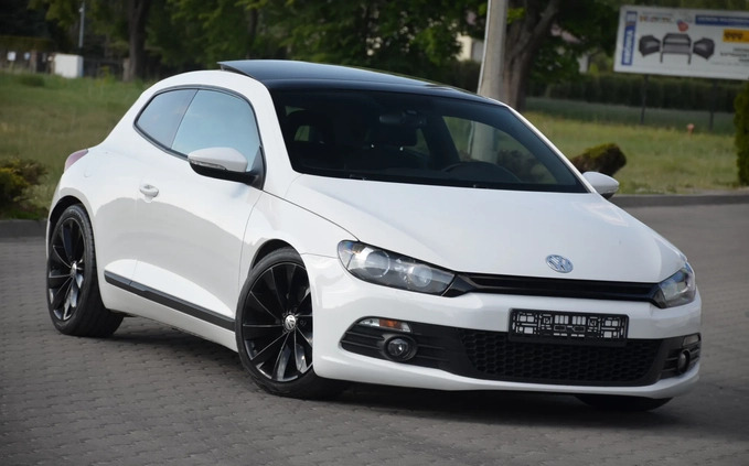 Volkswagen Scirocco cena 47900 przebieg: 113000, rok produkcji 2011 z Stepnica małe 436